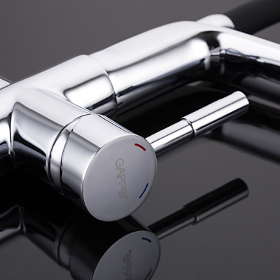 Смеситель GAPPO для кухни с гибким изливом черный/хром G4398-7